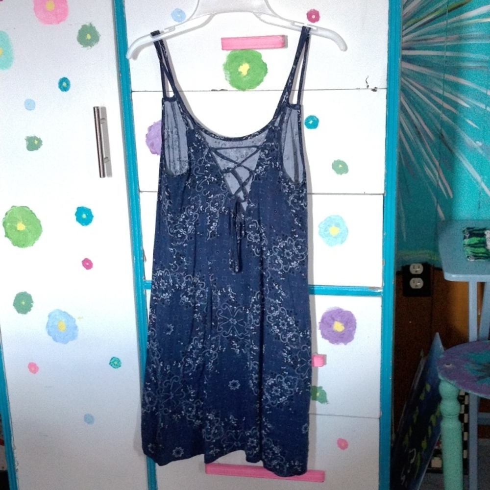 Dress - Picture 4 of 5